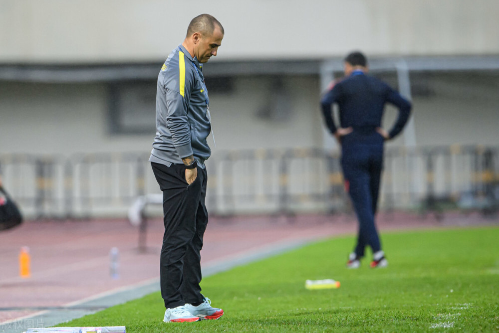 关于VAR判罚再引争议，拜仁对阵热刺裁判判点引发巨大争议的信息