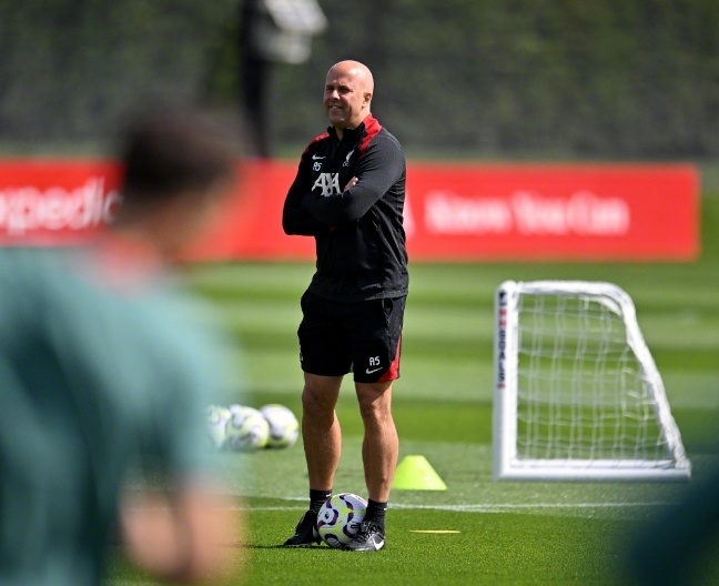  德罗巴关键节点连败，利物浦带队取胜！