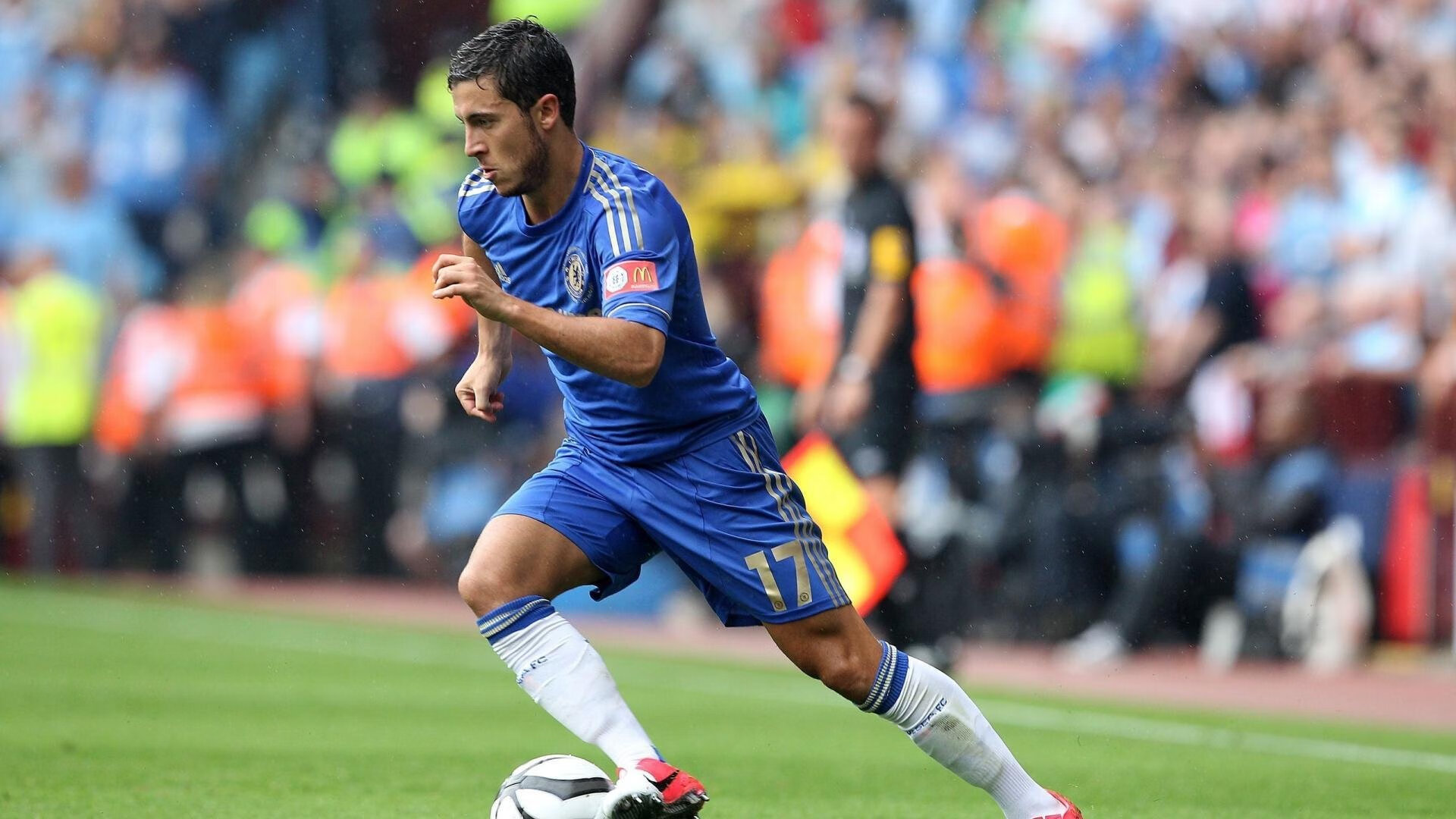 莱万多夫斯基连续十二场比赛得分超过领先优势明显，IG不断突破！气势如虹延续